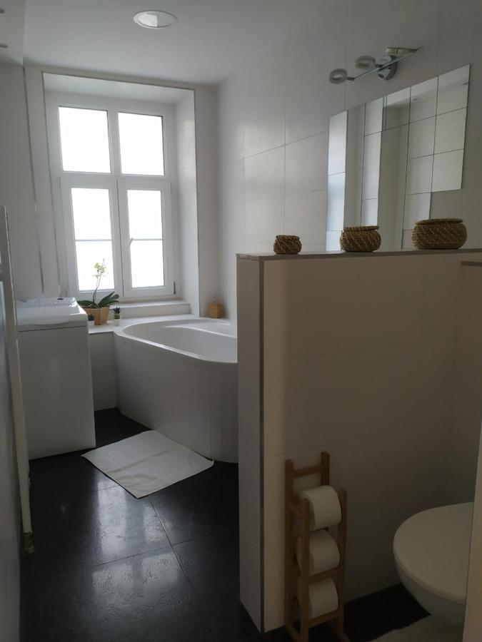 Pisqor Apartment - Self Check-In Bratislava Ngoại thất bức ảnh