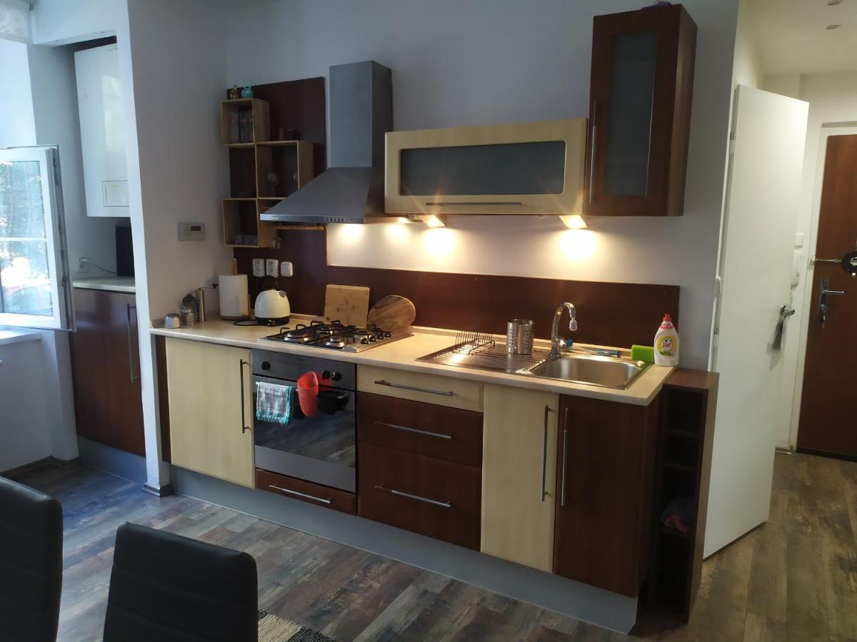 Pisqor Apartment - Self Check-In Bratislava Ngoại thất bức ảnh